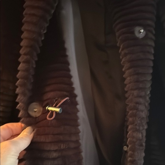 Dennis Basso Furry Teddy Jacket - Picture 2 of 4